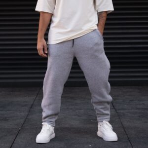 oversized jogging pants